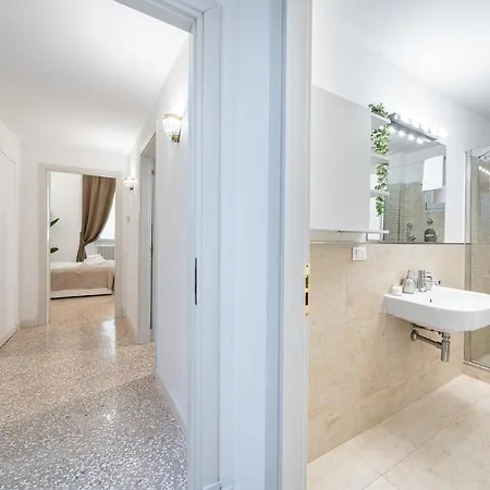 [3 Minutes From Piazza Maggiore] Historical Flat Bologna