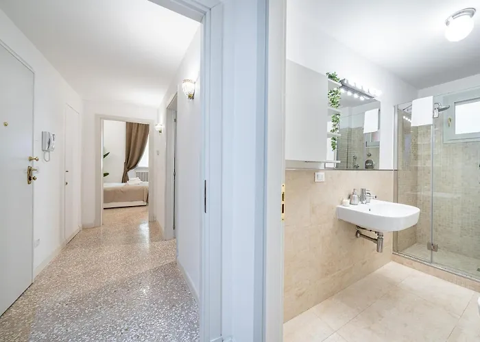 3 Minutes From Piazza Maggiore Historical Flat Bologna