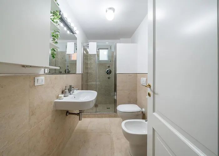 Appartement 3 Minutes From Piazza Maggiore Historical Flat *