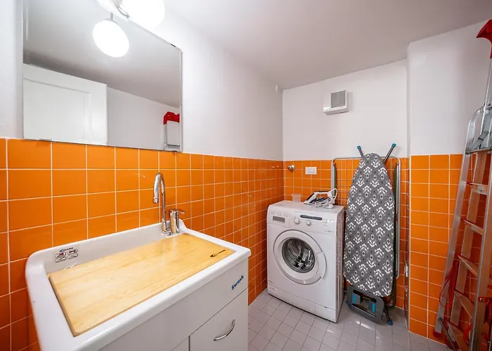 Appartement 3 Minutes From Piazza Maggiore Historical Flat